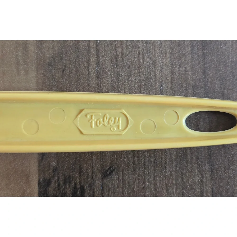 Vintage Foley Yellow Nylon Slotted Spatula Turner Kitchen Utensil 11.75 Inch